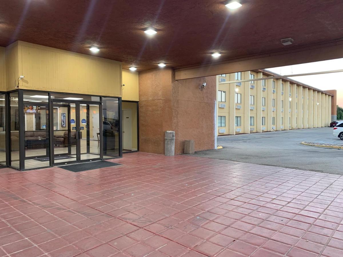 Travelodge By Wyndham Odessa Exteriör bild