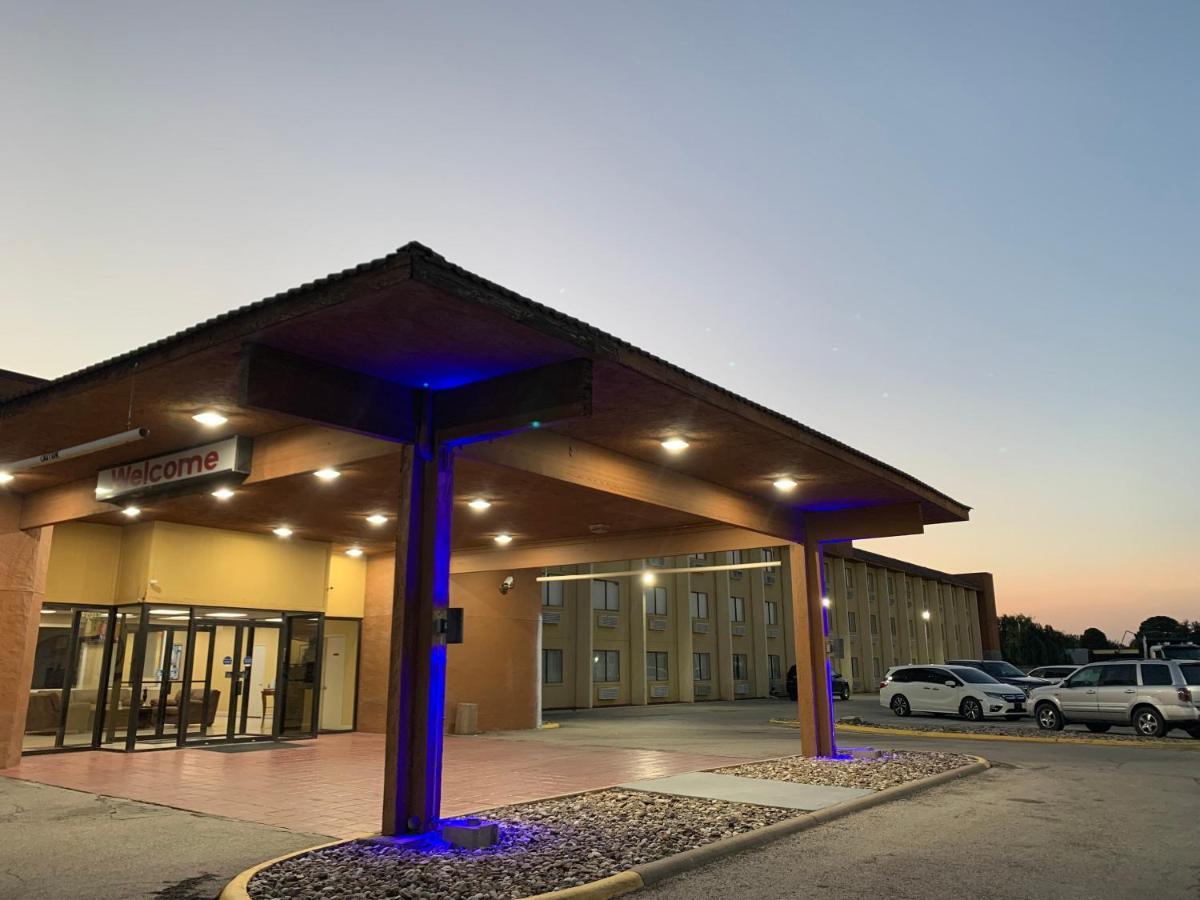 Travelodge By Wyndham Odessa Exteriör bild